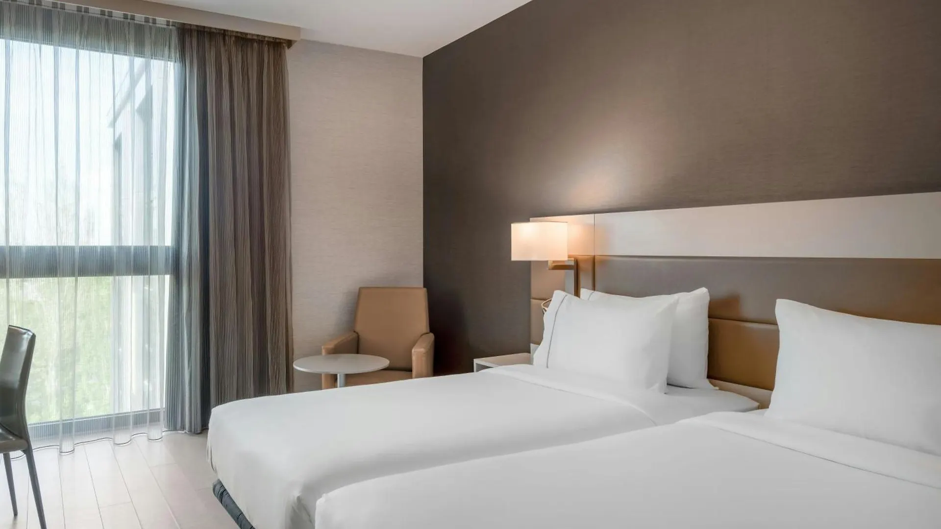 סנט קוגאט דל ואייס Ac Hotel San Cugat By Marriott סנט קוגאט דל ואייס